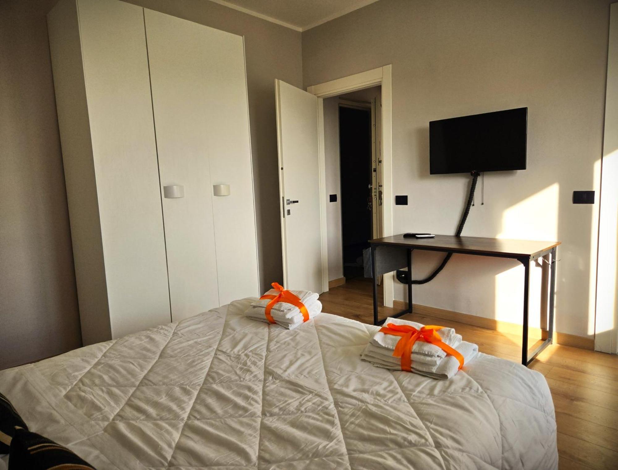 7 Lakes Aparthotel Burolo Exterior foto